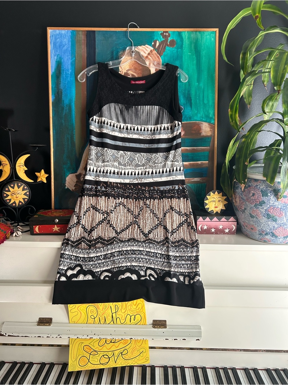San Francisco Sleeveless Mixed Print Lace Shift Dress Women’s Medium Black White